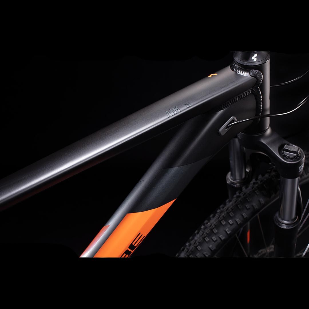 cube aim pro orange
